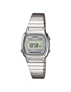 Reloj Casio vintage LA670WEA-7EF                                                                    