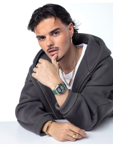 COLLAR ACERO DORADO CADENA CON PLACA, COLECCION ABRAHAM MATEO                                       