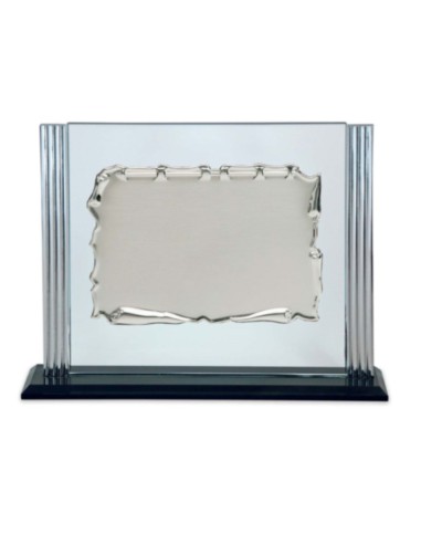 PLACA CRISTAL Y ALUMINIO ADORNO LATERAL PLATEADO Y BASE NEGRA
